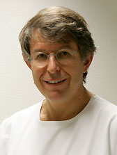 Dr. Bernhard Knell